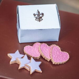 The Queen's Treasures 18 Inch Doll  6pc Hearts and Stars Frosted Cookies